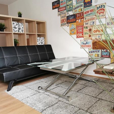 Charmant Studio + Parking Apartment Orleans Exterior photo