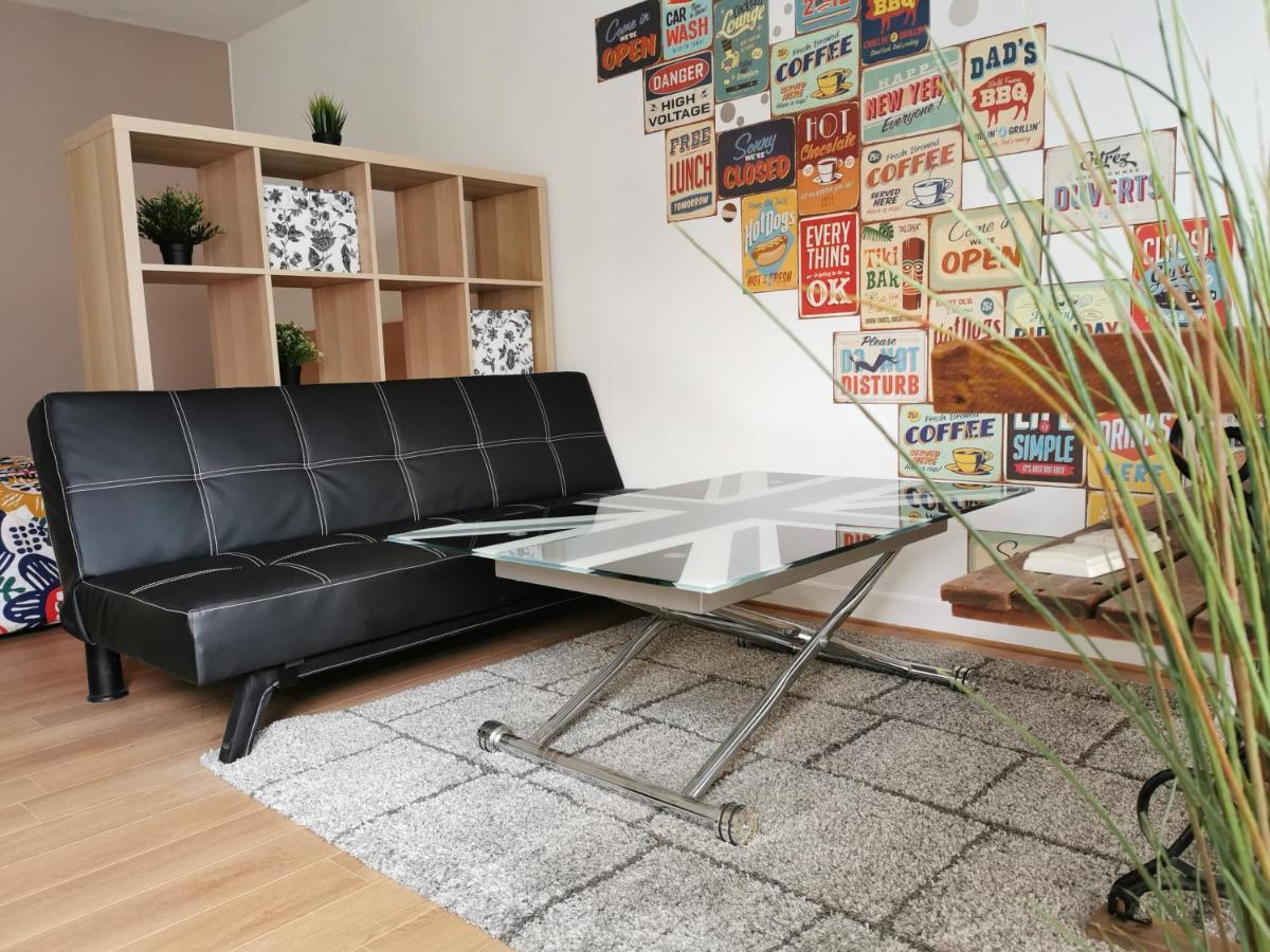 Charmant Studio + Parking Apartment Orleans Exterior photo